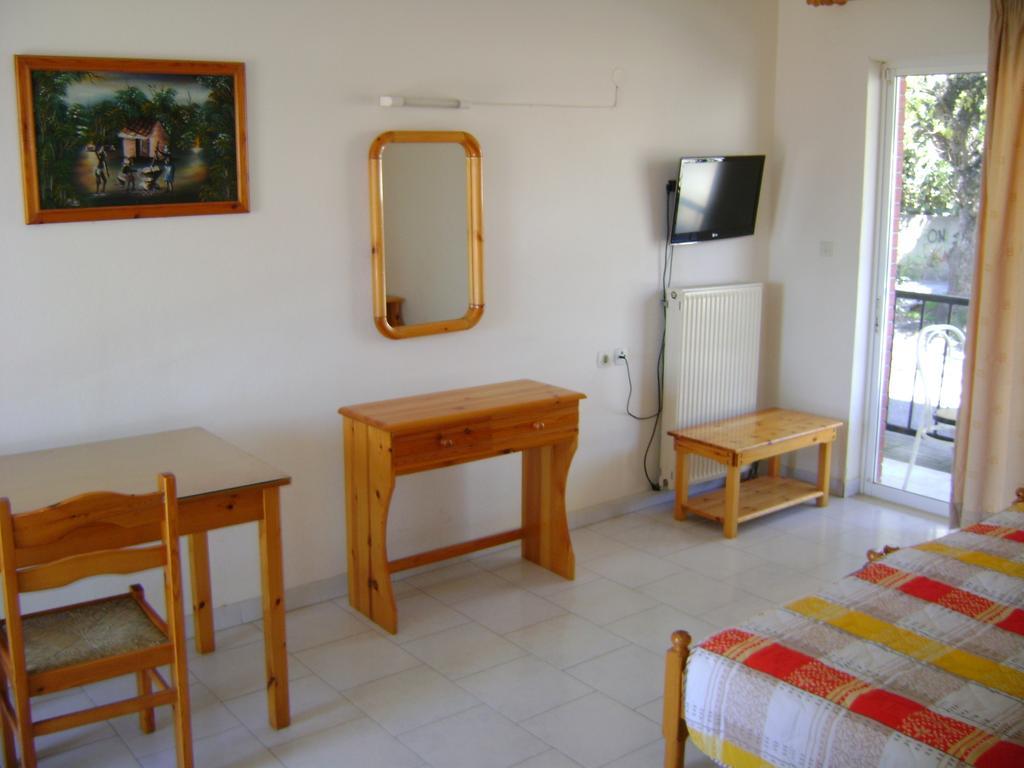 לאוטרה אדיפסאו Hotel Kallithea מראה חיצוני תמונה